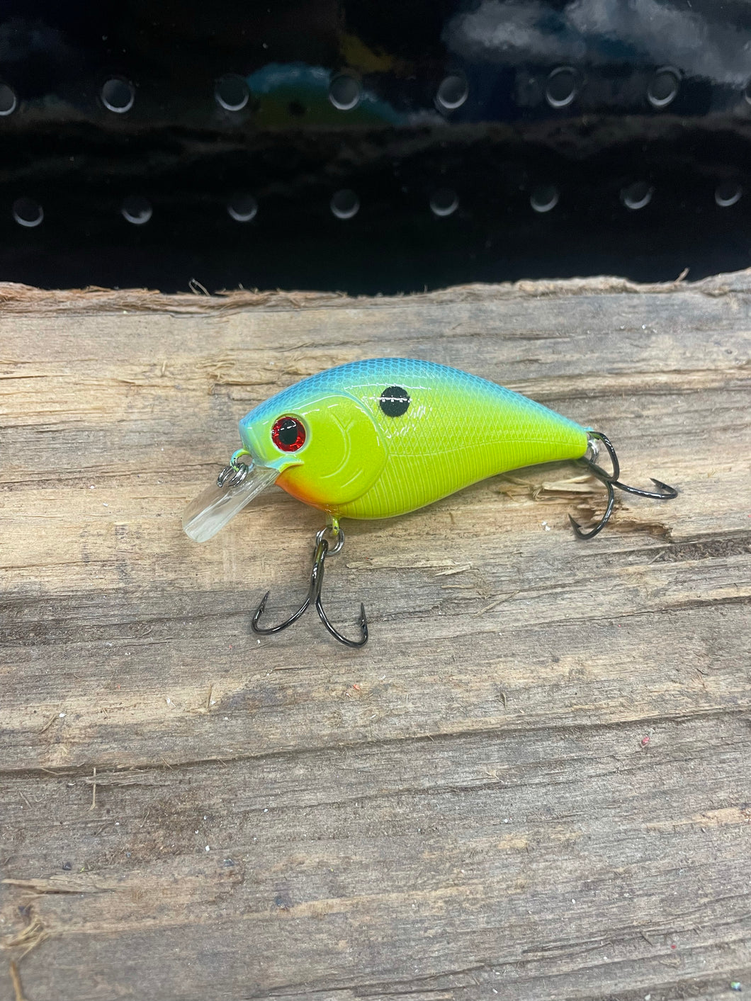 1.5 Square Bill Chartreuse Shad